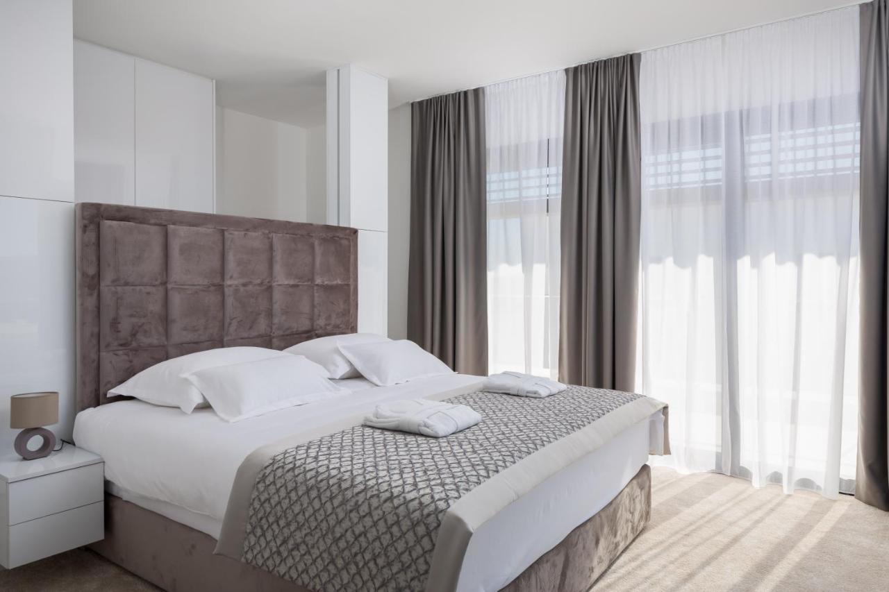 Luxury Apartments Baotic 特罗吉尔 外观 照片