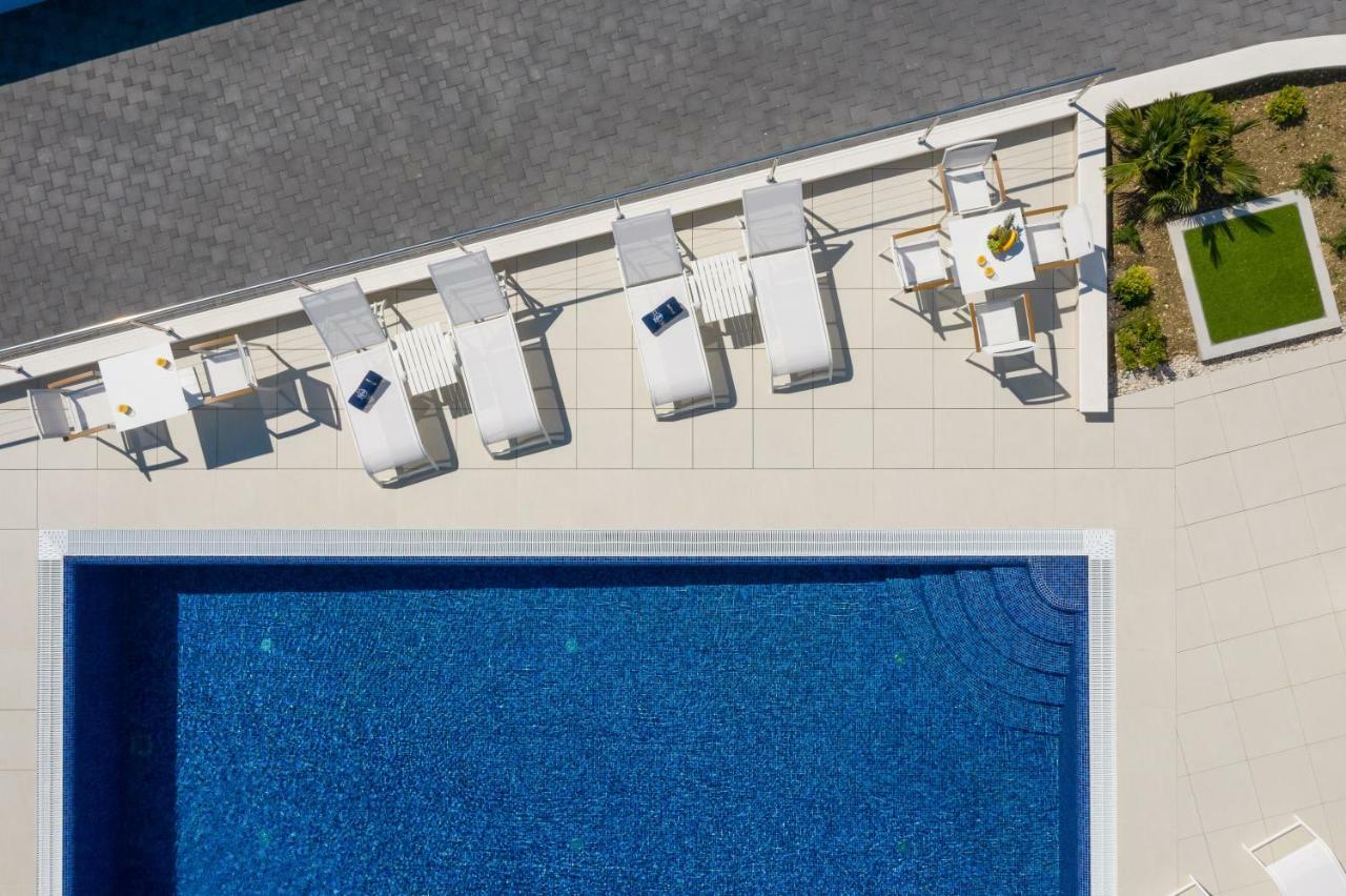 Luxury Apartments Baotic 特罗吉尔 外观 照片