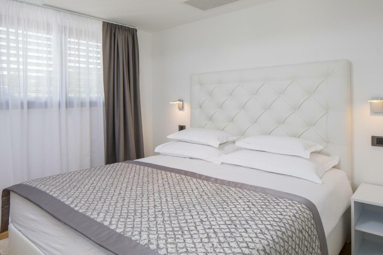 Luxury Apartments Baotic 特罗吉尔 外观 照片