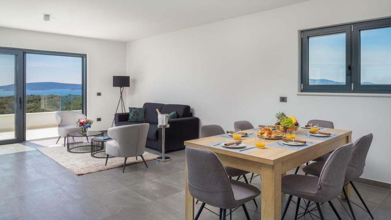 Luxury Apartments Baotic 特罗吉尔 外观 照片
